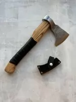 1128